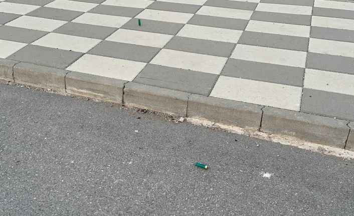 Kilis’te kardeşlerin silahlı kavgasında 2 kadın yaralandı