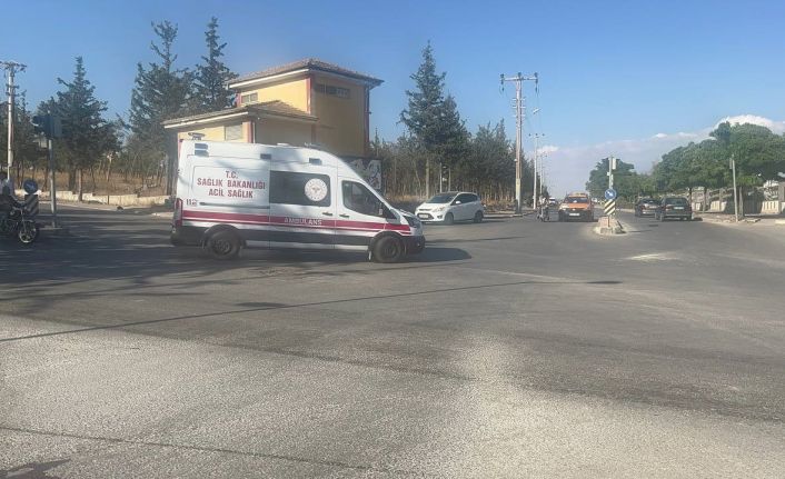 Kilis’te motosiklet ile otomobil çarpıştı: 1 yaralı