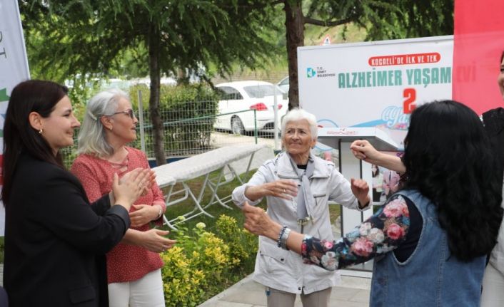 Kocaeli’nin ilk ve tek Alzheimer Yaşam Evi ikinci yaşını kutladı