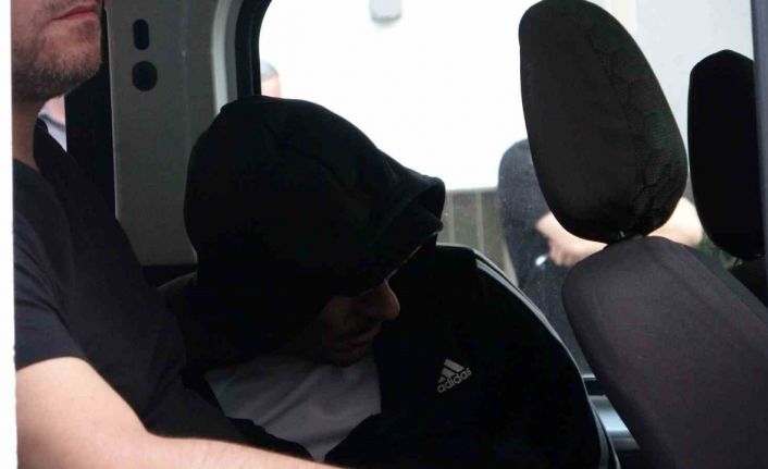 Kocasının darp ettiği 3 çocuk annesi kadın ambulansta öldü