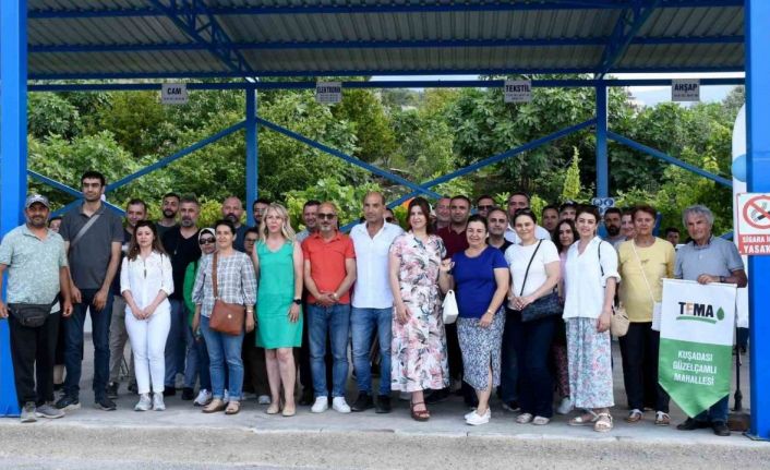 Kuşadası Davutlar Atık Getirme Merkezi hizmete açıldı