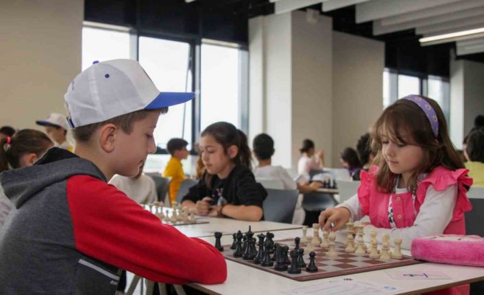 Kütahya’da Hisarlı Ahmet Satranç Turnuvası başladı