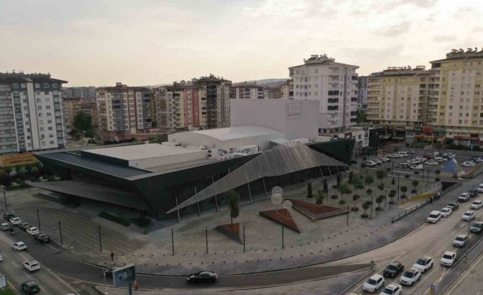 Meclis Üyeleri, D.T. Şehitkamil Sahnesi’ni inceledi