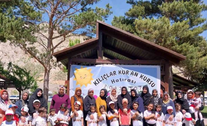 Minikler gönüllerince eğlendi