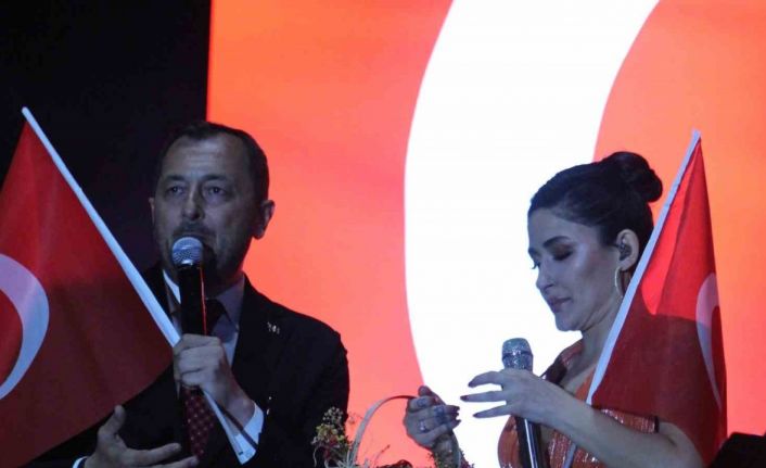 Mosso konseri sonrası Başkandan açıklama: “Farklı polemiklere zemin hazırlayacağı düşüncesiyle etkinliğe devam etme kararı aldık”