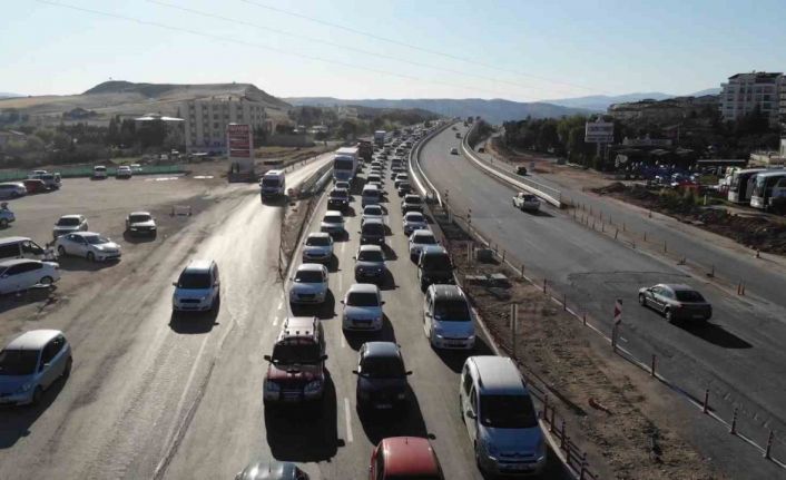 Motosiklet ambulanslar 43 ilin geçiş güzergahında: Bayramda hayat kurtarıcı görev üstleniyorlar
