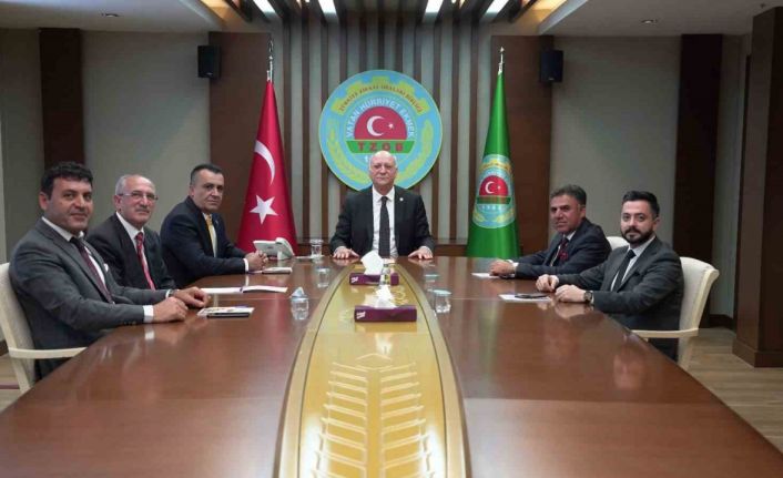 Muşlu çiftçilerin sorunları TZOB Başkanı Bayraktar’a anlatıldı
