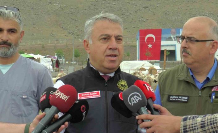 Mustafa Şahin: “Vatandaşlarımız uygulama üzerinden kurbanın bütün bilgilerine ulaşabilir”