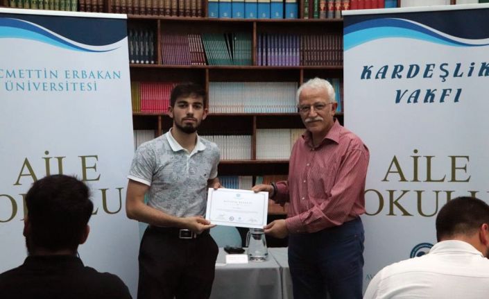 NEÜ Aile ve Gençlik Uygulama ve Araştırma Merkezi çalışmalarına devam ediyor