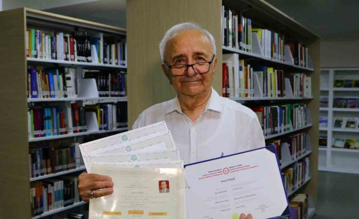 ’Okumak mutlu ediyor’ dedi, 73 yaşında 7’nci yüksek lisansına geçti