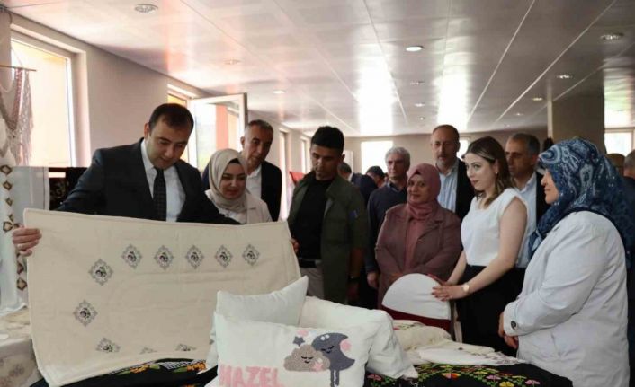 Oltu Halk Eğitim Merkezinden ‘Üreten hünerli eller” sergisi