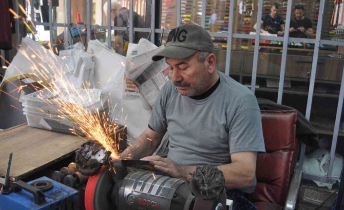 (ÖZEL) Kurban kesiminde asla kör bıçak kullanmayın