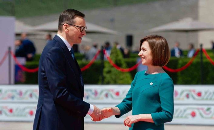 Polonya Başbakanı Morawiecki: "AB ile NATO arasında daha yakın işbirliğine duyulan ihtiyacı fark ettik"