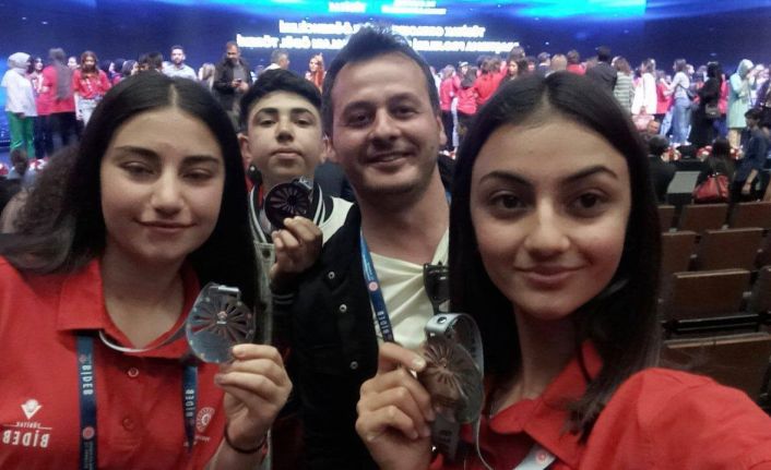 Proje yarışmasında Gökçedere Çok Programlı Anadolu Lisesi Türkiye ikincisi oldu