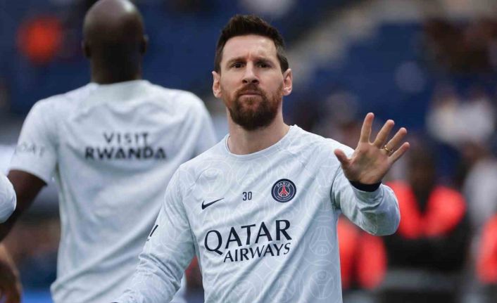 PSG, Lionel Messi’ye veda etti