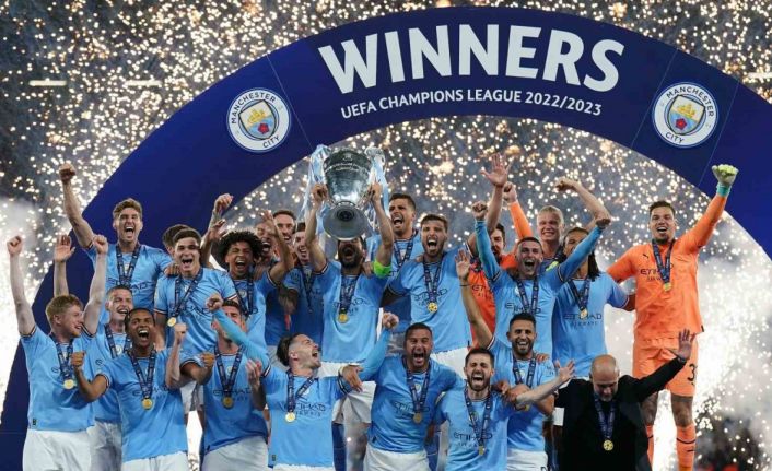 Şampiyonlar Ligi Kupası İstanbul’da İlkay Gündoğan’ın ellerinde yükseldi