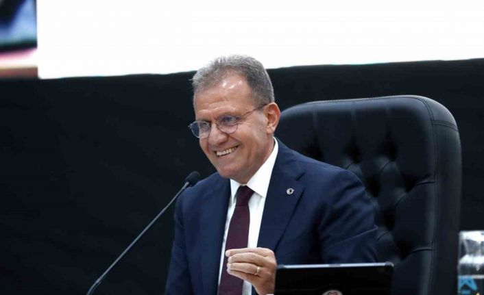 Seçer: "Zafer Çarşısı ile ilgili yasaları uygulama zorunluluğumuz var"