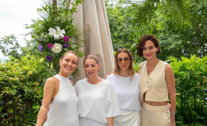 Sedef Avcı yüzü olduğu markanın ürününü tanıttı