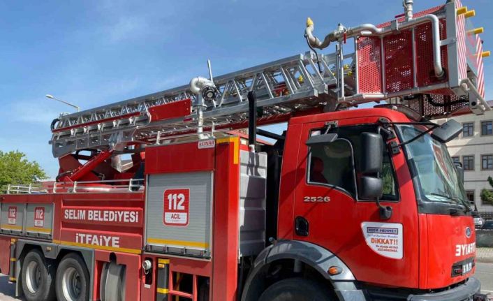 Selim Belediyesi’ne tam donanımlı itfaiye