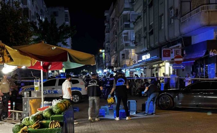 Silahlı kavga ihbarına giden polis memuru ayağından vuruldu