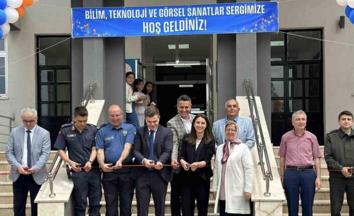 Simav’da Bilim Teknoloji ve Görsel Sanatlar sergisi