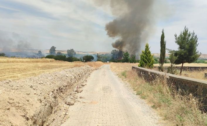 Suriye sınırında yükselen dumanlar korkuttu