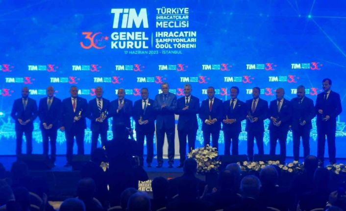 Ticaret Bakanı Bolat: “2023 yılı için 385 milyar dolarlık bir ihracat hedefi belirledik”