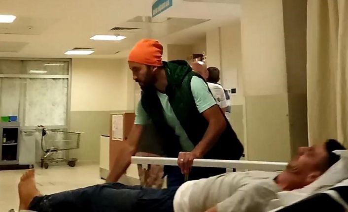 Tır ile otomobil kafa kafaya çarpıştı: 3 yaralı