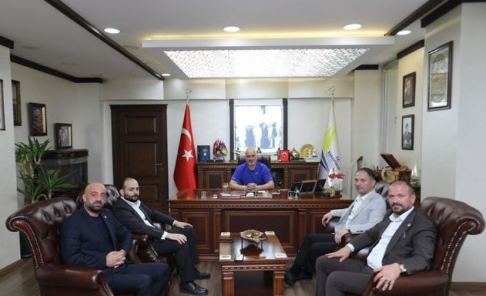 "Türkiye Yüzyılını inşa etmek için biz de elimizi taşın altına koymaya hazırız"