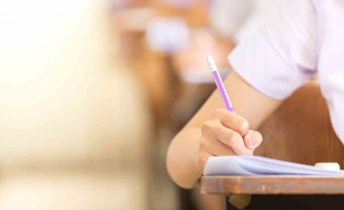 TYT için ilk uzman yorumları: Geneli kolay, tarih zorlayıcı