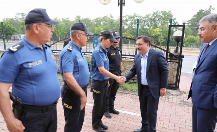 Vali Çiçek’ten İl Emniyet Müdürlüğü’ne ziyaret