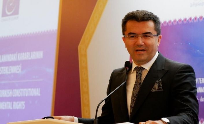 Vali Okay Memiş: “Bayramların taşıdığı değerleri hayatımızın her gününe yaymalıyız”