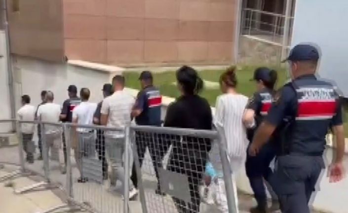 Vatandaştan 20 milyon lira vurgun yapan organize suç örgütüne operasyon: 5 tutuklu