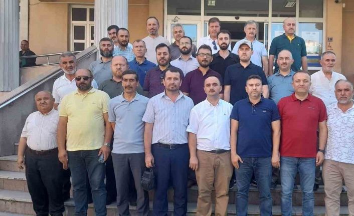 15 Temmuz’da sala okuyan imamlara hakaret eden şahıs hakkında suç duyurusunda bulundular