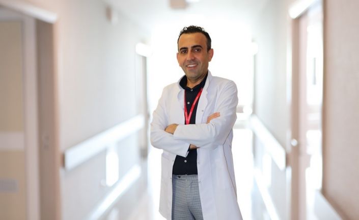 Aksoy: “Obezite boğazını tutamama hastalığı değildir”