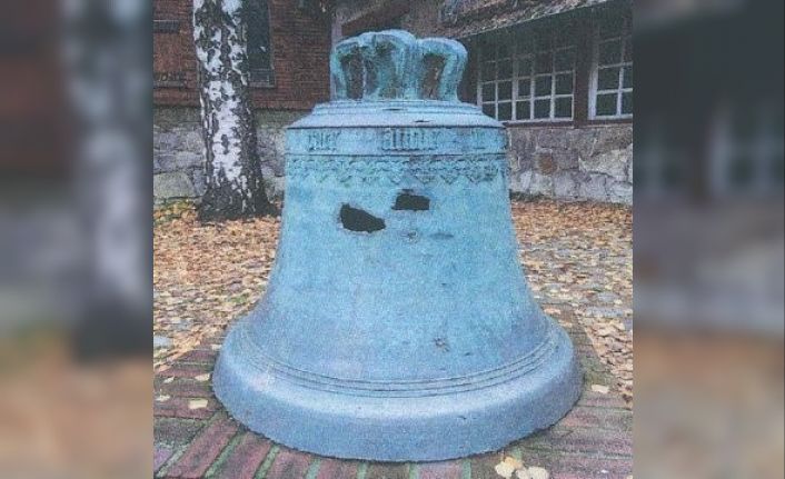 Almanya’da 500 kiloluk tarihi çan çalındı
