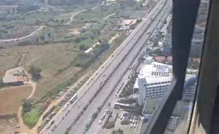 Antalya’da 9 günlük tatilde 21 bin 870 bin araç denetlendi