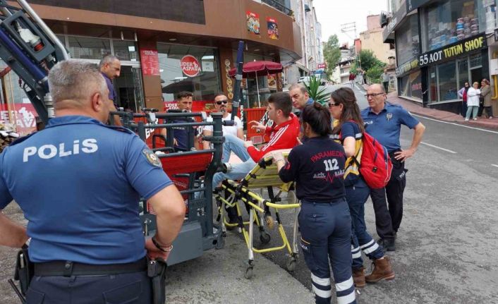 Arkadaşları darp etti, 4. katın balkonundan 3. katın balkonuna atlayarak kurtuldu