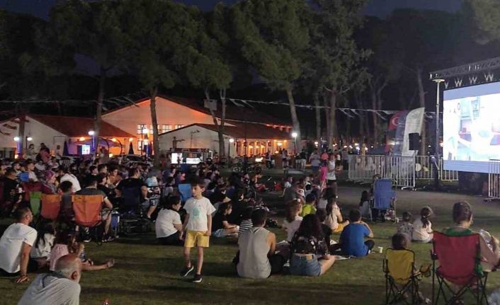 Aydın Büyükşehir Belediyesi Tekstil Park’ta her akşam farklı bir etkinlik düzenliyor