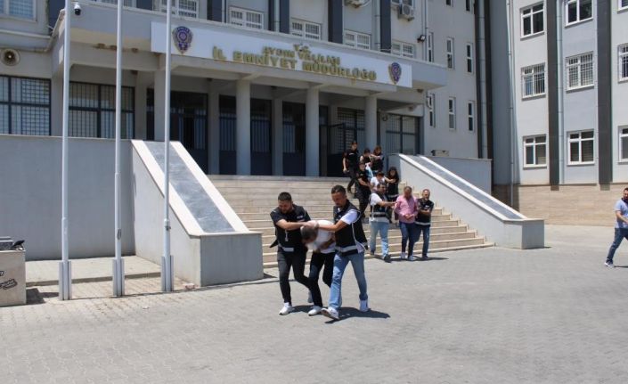 Aydın’daki tefeci operasyonuna 2 tutuklama