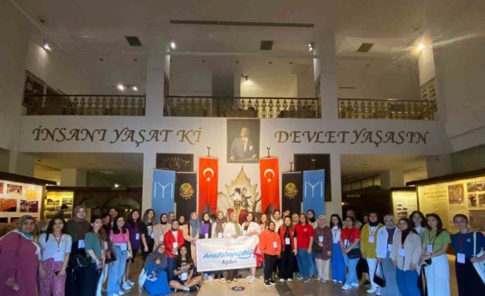 Aydın’dan gelen 37 öğrenci Bilecik’in tarihi ve kültürel yerlerini ziyaret etti