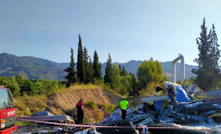 Aydın’ın Buharkent ilçesinde feci kaza: 2 ölü, 2 ağır yaralı