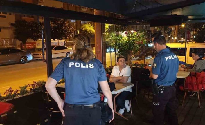 Balıkesir’de polisten aranan şahıslara yönelik operasyon
