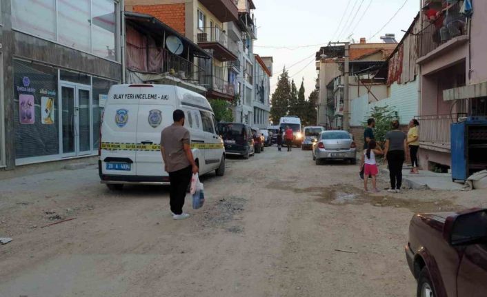 Balkondan düşen yaşlı adam hayatını kaybetti