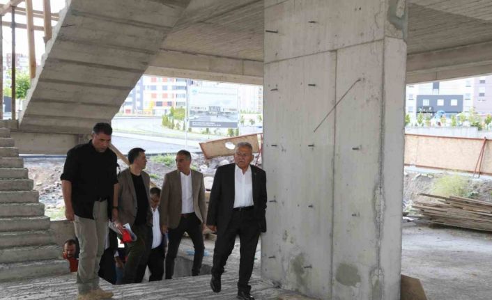Başkan Büyükkılıç’tan İldem ve Talas Sosyal Yaşam Merkezi Projelerine inceleme