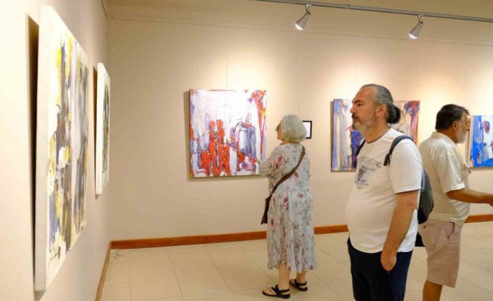 Bedri Karayağmurlar’ın “Resim Serüvenim II”  sergisi Orhan Peker Sanat Galerisi’nde açıldı