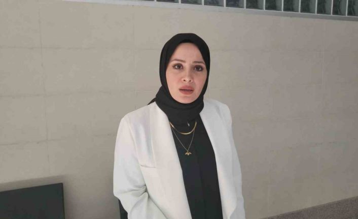 Beşiktaş’ta başörtülü muhabire hakaret ettiği iddia edilen sanığın yargılanmasına devam edildi