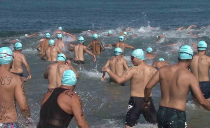 Beykoz Su Sporları Festivali renkli görüntülere sahne oldu