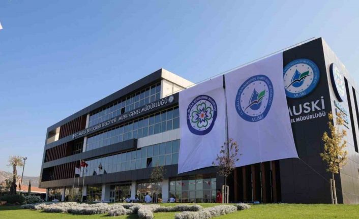 Büyükşehir elektrik kaynaklı su kesilmesinin önüne geçmek için yoğun mesai harcadı