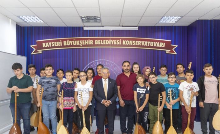 Büyükşehir’in konservatuvar yaz kursları 2 bin 298 öğrenci ile eğitime başladı